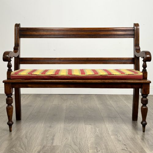 antique 20th century good quality hall bench in walnut - CATEGORY: ANTIQUE FURNITURE - DATED EDWARDIAN