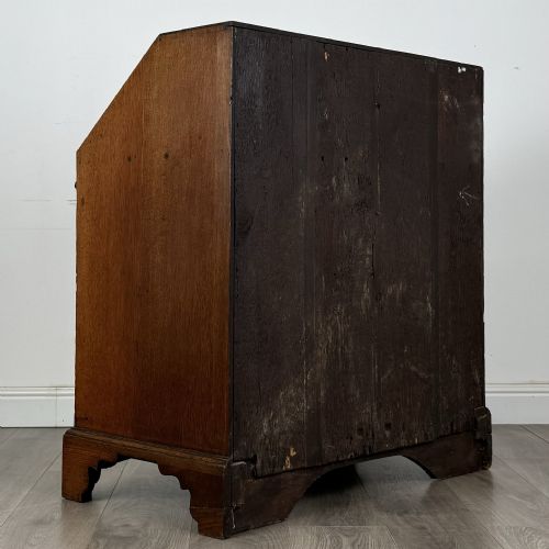 ANTIQUE 18TH CENTURY FINE QUALITY BUREAU IN GOLDEN OAK - ADDITIONAL PHOTO 4