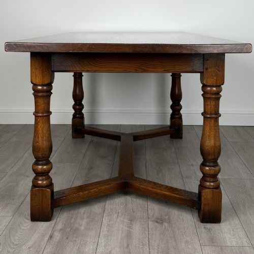 ANTIQUE 20TH CENTURY REFRACTORY STYLE DINING TABLE IN OAK - ADDITIONAL PHOTO 2