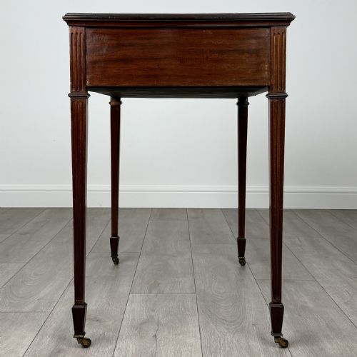 ANTIQUE 20TH CENTURY WRITING TABLE IN MAHOGANY - ADDITIONAL PHOTO 6