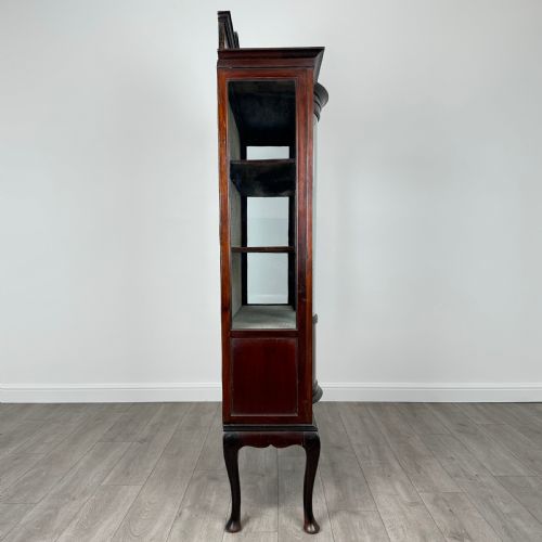 ANTIQUE 20TH CENTURY GLAZED DISPLAY CABINET IN MAHOGANY - ADDITIONAL PHOTO 5