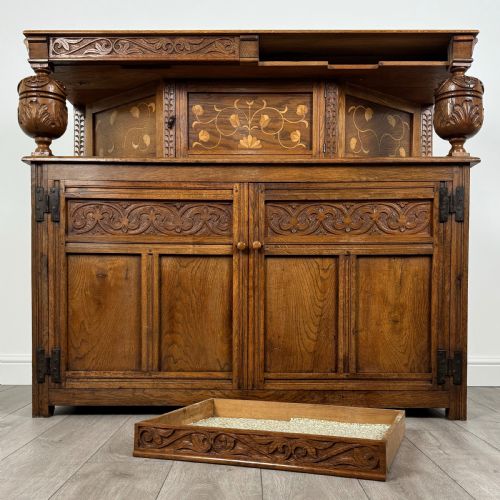 ANTIQUE 20TH CENTURY ELIZABETHAN STYLE COURT CUPBOARD IN OAK - ADDITIONAL PHOTO 11