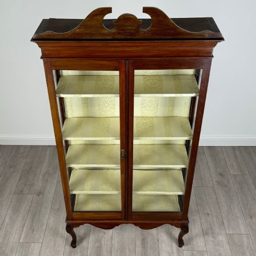 ANTIQUE 20TH CENTURY DISPLAY CABINET IN MAHOGANY - ADDITIONAL PHOTO 9