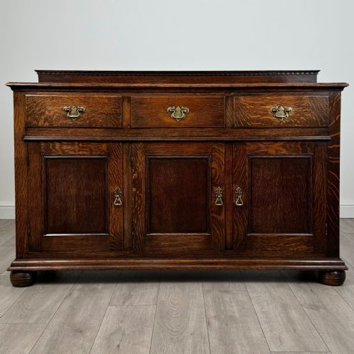 antique 20th century good quality sideboard in oak - CATEGORY: ANTIQUE SIDEBOARDS - DATED EDWARDIAN