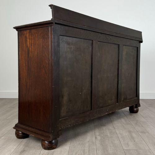 ANTIQUE 20TH CENTURY GOOD QUALITY SIDEBOARD IN OAK - ADDITIONAL PHOTO 4