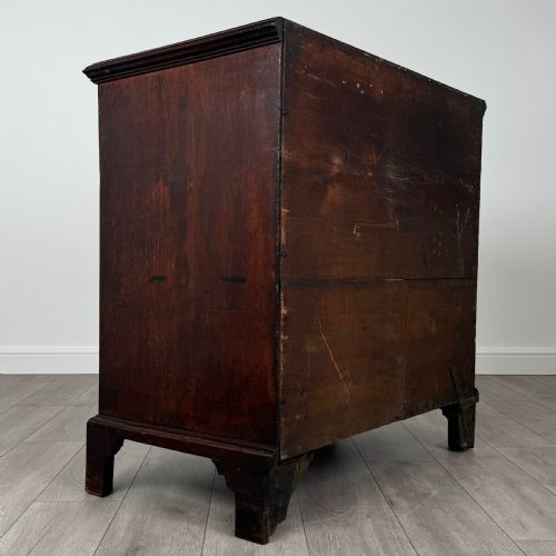 ANTIQUE 18TH CENTURY GOOD QUALITY OAK CHEST OF DRAWERS - ADDITIONAL PHOTO 3