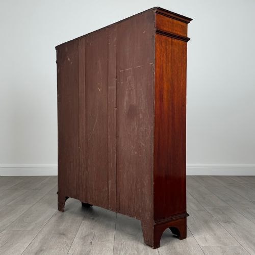 ANTIQUE 20TH CENTURY SMALL OPEN BOOKCASE IN MAHOGANY - ADDITIONAL PHOTO 5