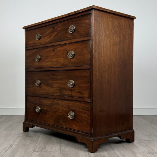 ANTIQUE 18TH CENTURY CHEST OF DRAWERS IN MAHOGANY - ADDITIONAL PHOTO 1