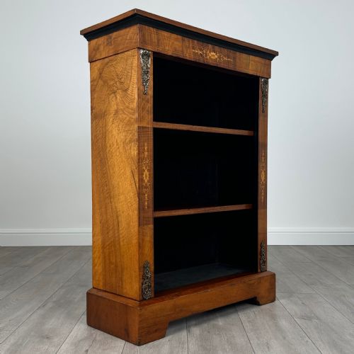 ANTIQUE 19TH CENTURY SMALL INLAID OPEN BOOKCASE IN WALNUT - ADDITIONAL PHOTO 8