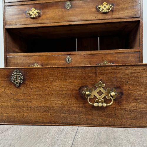 ANTIQUE 19TH CENTURY CHEST OF DRAWERS IN MAHOGANY - ADDITIONAL PHOTO 10