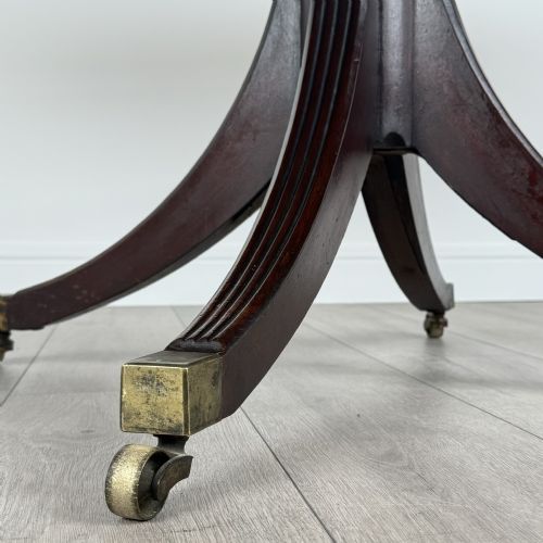 ANTIQUE 18TH CENTURY TILT TOP BREAKFAST TABLE IN MAHOGANY - ADDITIONAL PHOTO 4