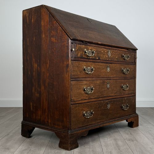 ANTIQUE 18TH CENTURY FINE QUALITY BUREAU IN OAK - ADDITIONAL PHOTO 8