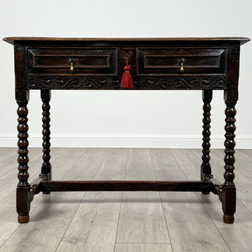 antique 18th century bobbin turned writing table in oak - CATEGORY: ANTIQUE TABLES - DATED 18TH CENTURY