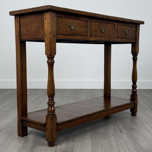 ANTIQUE 20TH CENTURY GOOD QUALITY SIDE TABLE IN OAK - ADDITIONAL PHOTO 7
