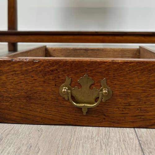 ANTIQUE 20TH CENTURY GOOD QUALITY SIDE TABLE IN OAK - ADDITIONAL PHOTO 10