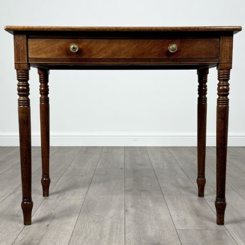 antique 18th century fine quality writing table in mahogany - CATEGORY: ANTIQUE TABLES - DATED GEORGIAN