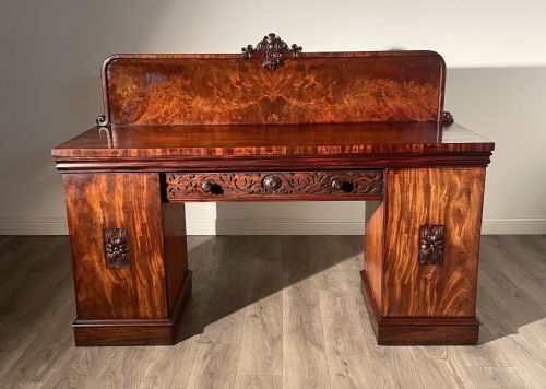 antique early victorian pedestal sideboard in mahogany - CATEGORY: ANTIQUE SIDEBOARDS - DATED VICTORIAN