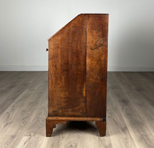 ANTIQUE 18TH CENTURY GOOD QUALITY BUREAU IN OAK - ADDITIONAL PHOTO 3
