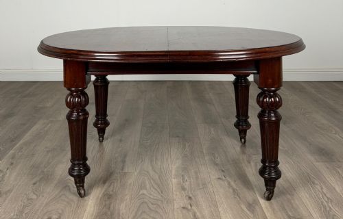 ANTIQUE FINE QUALITY 19TH CENTURY DINING TABLE IN MAHOGANY - ADDITIONAL PHOTO 3