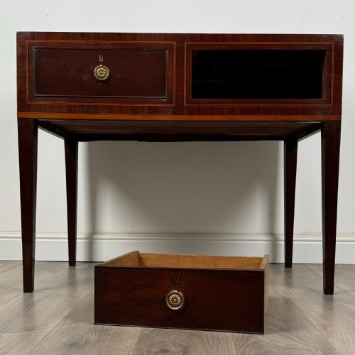 ANTIQUE EARLY 19TH CENTURY WRITING TABLE IN MAHOGANY - ADDITIONAL PHOTO 11