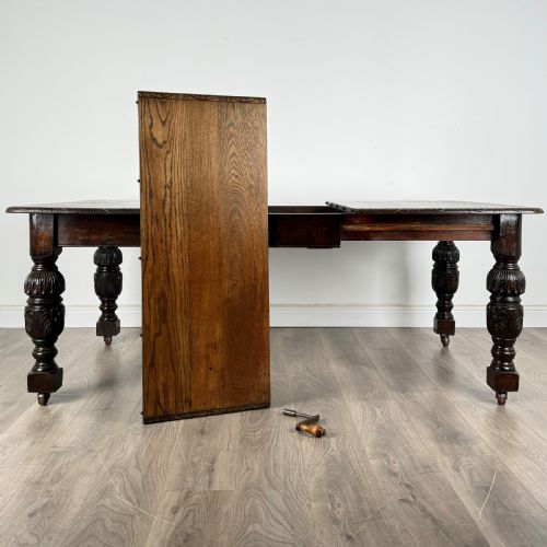 ANTIQUE 19TH CENTURY CARVED OAK DINING TABLE - ADDITIONAL PHOTO 2