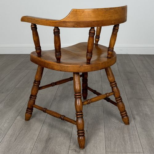 ANTIQUE 20TH CENTURY SMOKERS BOW CHAIR IN ELM - ADDITIONAL PHOTO 2