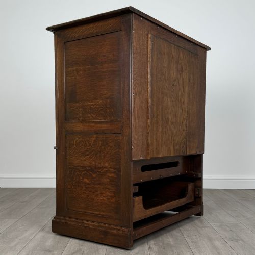 ANTIQUE 20TH CENTURY CUPBOARD IN OAK - ADDITIONAL PHOTO 4