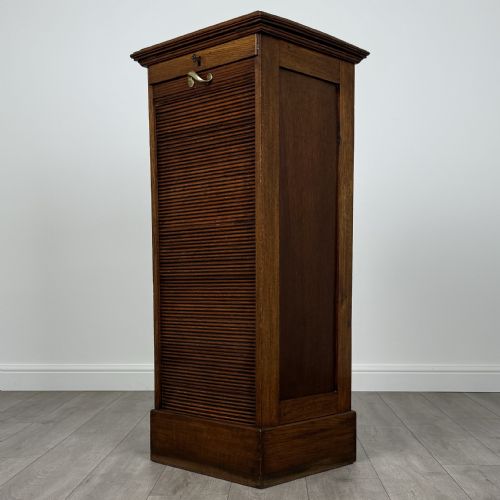 ANTIQUE 20TH CENTURY TAMBOUR CABINET IN OAK - ADDITIONAL PHOTO 2