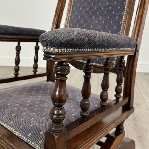 ANTIQUE 20TH CENTURY AMERICAN ROCKING CHAIR IN BEECH - ADDITIONAL PHOTO 9