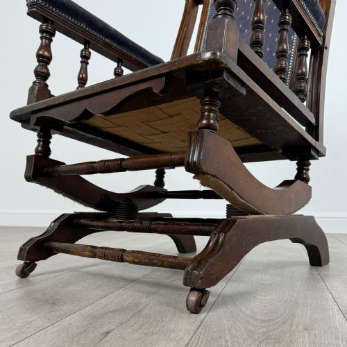 ANTIQUE 20TH CENTURY AMERICAN ROCKING CHAIR IN BEECH - ADDITIONAL PHOTO 10
