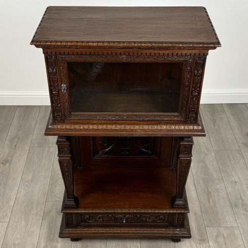ANTIQUE 19TH CENTURY CARVED WALNUT CABINET - ADDITIONAL PHOTO 9