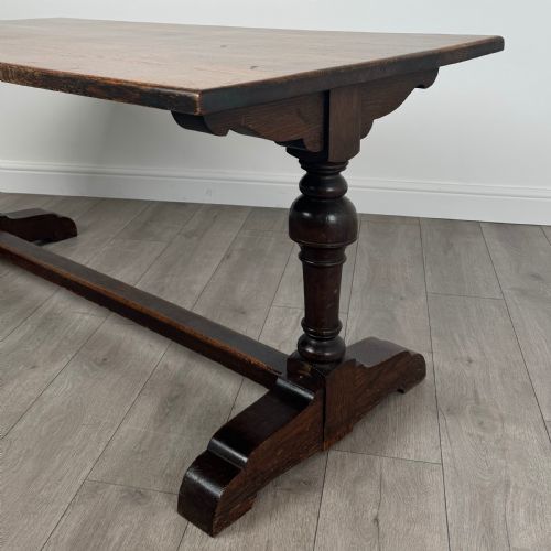 ANTIQUE 20TH CENTURY GOOD QUALITY DINING TABLE IN OAK - ADDITIONAL PHOTO 4