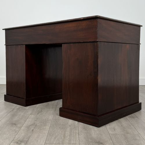 ANTIQUE 19TH CENTURY PEDESTAL DESK IN MAHOGANY - ADDITIONAL PHOTO 5