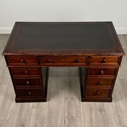 ANTIQUE 19TH CENTURY PEDESTAL DESK IN MAHOGANY - ADDITIONAL PHOTO 8