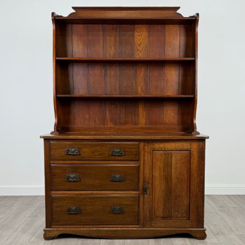 antique 20th century good quality dresser in oak - CATEGORY: ANTIQUE DRESSERS - DATED EDWARDIAN