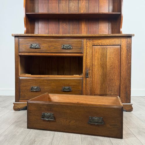 ANTIQUE 20TH CENTURY GOOD QUALITY DRESSER IN OAK - ADDITIONAL PHOTO 10