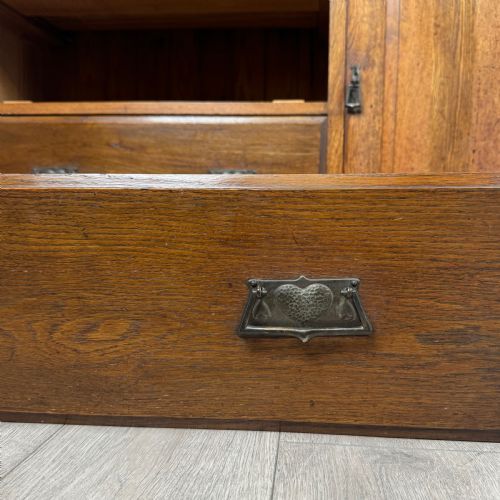 ANTIQUE 20TH CENTURY GOOD QUALITY DRESSER IN OAK - ADDITIONAL PHOTO 11