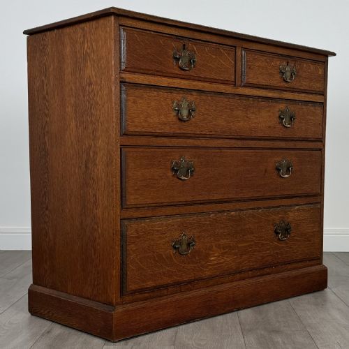 ANTIQUE 20TH CENTURY CHEST OF DRAWERS OF FINE QUALITY IN OAK - ADDITIONAL PHOTO 7