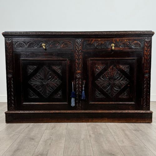 antique 19th century heavily carved sideboard in oak - CATEGORY: ANTIQUE SIDEBOARDS - DATED VICTORIAN
