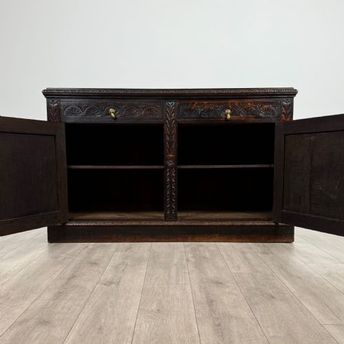 ANTIQUE 19TH CENTURY HEAVILY CARVED SIDEBOARD IN OAK - ADDITIONAL PHOTO 1