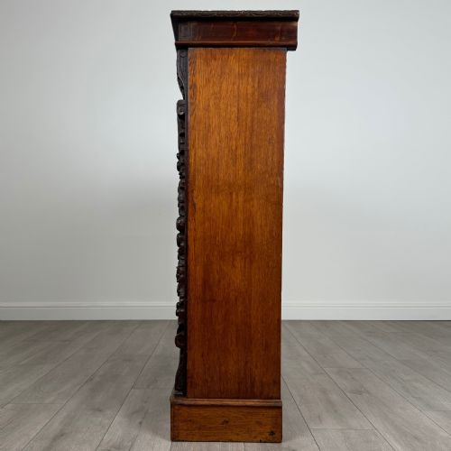 ANTIQUE 19TH CENTURY FINE QUALITY CARVED OPEN BOOKCASE IN OAK - ADDITIONAL PHOTO 2
