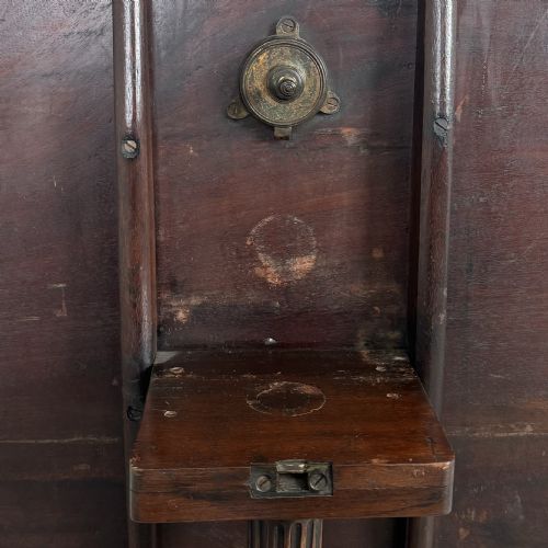 ANTIQUE 18TH CENTURY GOOD QUALITY CIRCULAR TABLE IN MAHOGANY - ADDITIONAL PHOTO 3