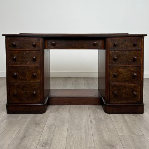 antique 19th century pedestal desk in walnut - CATEGORY: ANTIQUE DESKS - DATED VICTORIAN