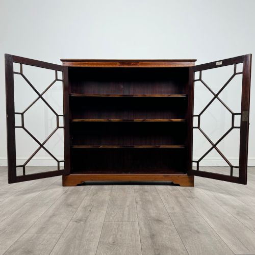 ANTIQUE 20TH CENTURY BOOKCASE BY MAPLE CO IN MAHOGANY - ADDITIONAL PHOTO 2