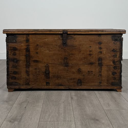 antique 19th century blanket box coffer in oak - CATEGORY: ANTIQUE CHESTS - DATED VICTORIAN