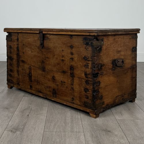 ANTIQUE 19TH CENTURY BLANKET BOX COFFER IN OAK - ADDITIONAL PHOTO 1