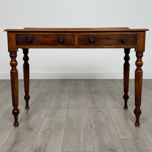 antique 19th century fine quality writing table in mahogany - CATEGORY: ANTIQUE TABLES - DATED VICTORIAN