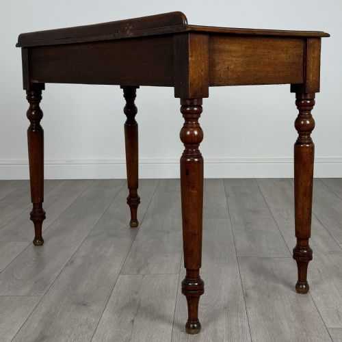 ANTIQUE 19TH CENTURY FINE QUALITY WRITING TABLE IN MAHOGANY - ADDITIONAL PHOTO 5