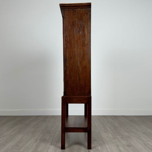 ANTIQUE 19TH CENTURY SMALL OAK CUPBOARD ON STAND - ADDITIONAL PHOTO 3