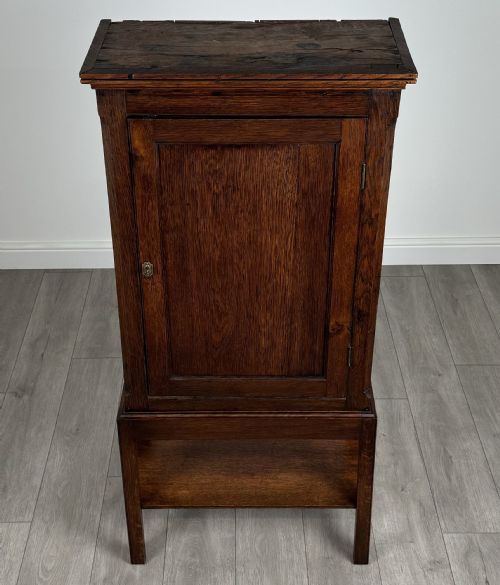 ANTIQUE 19TH CENTURY SMALL OAK CUPBOARD ON STAND - ADDITIONAL PHOTO 9